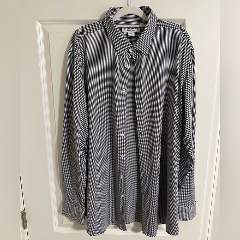 Mizzen+Main Black and White Checkered Dress Shirt